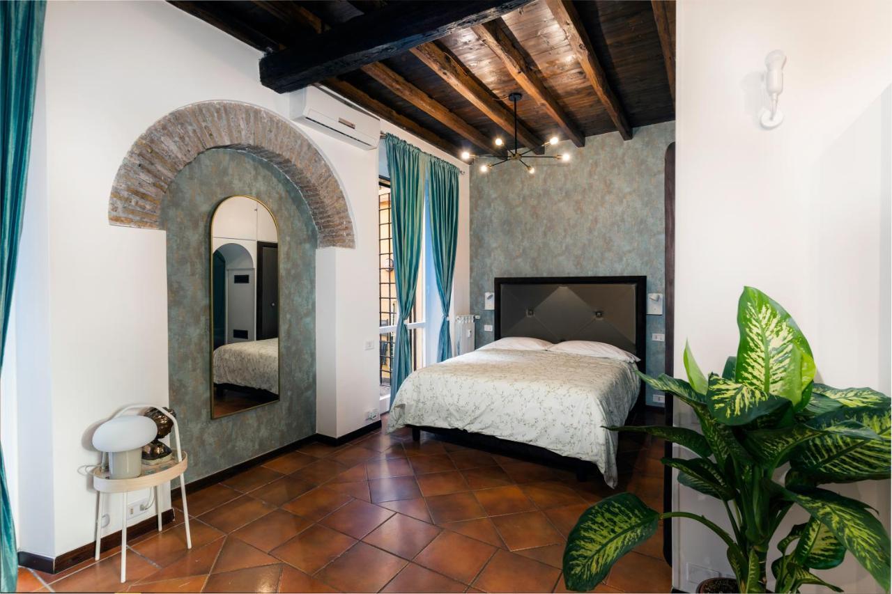 Quiet Trevi Fountain Apartment With Patio And Backyard Rome Exterior photo